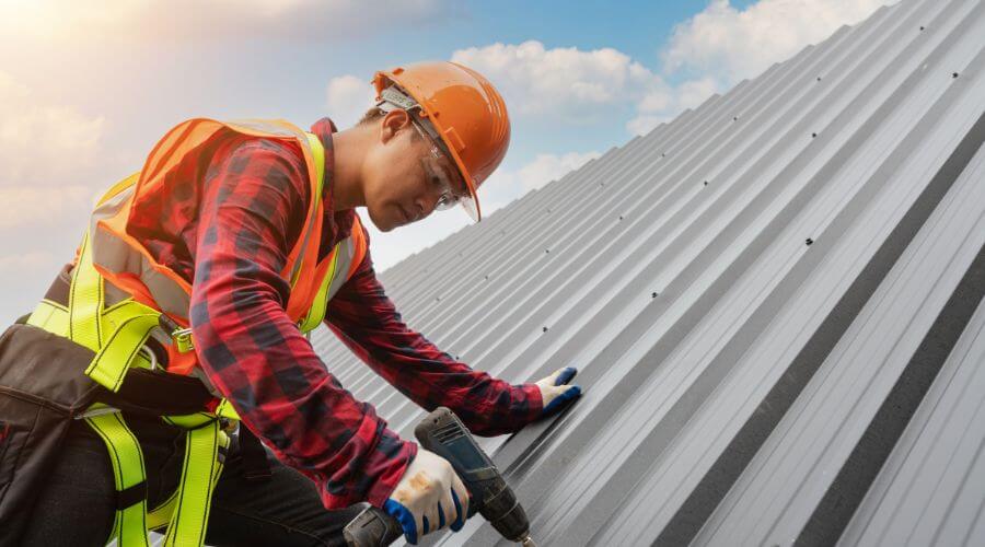Professional residential roofers in Ellsworth, KS